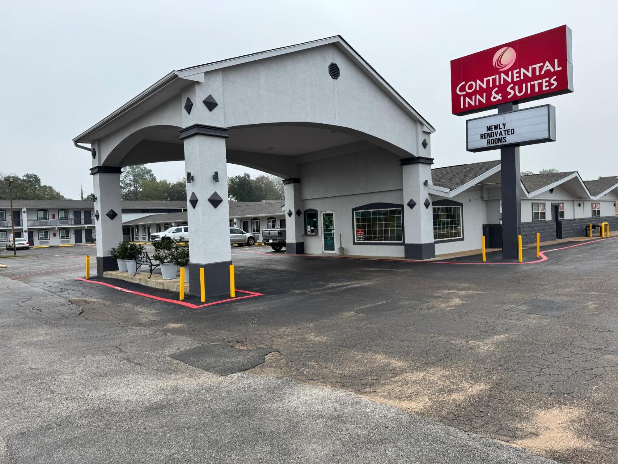 Continental Inn And Suites Nacogdoches Tx Sfa University Downtown 외부 사진